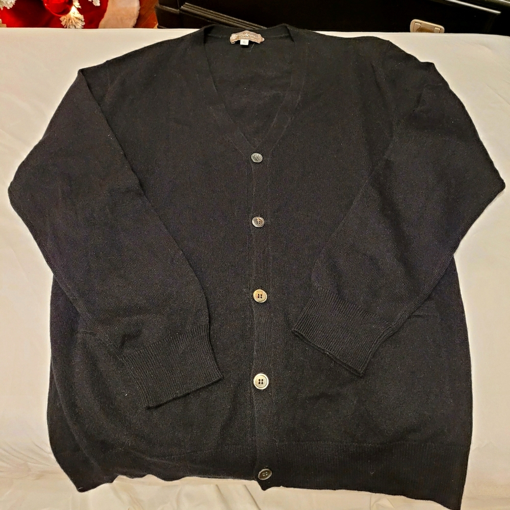 Cashmere men's sweater